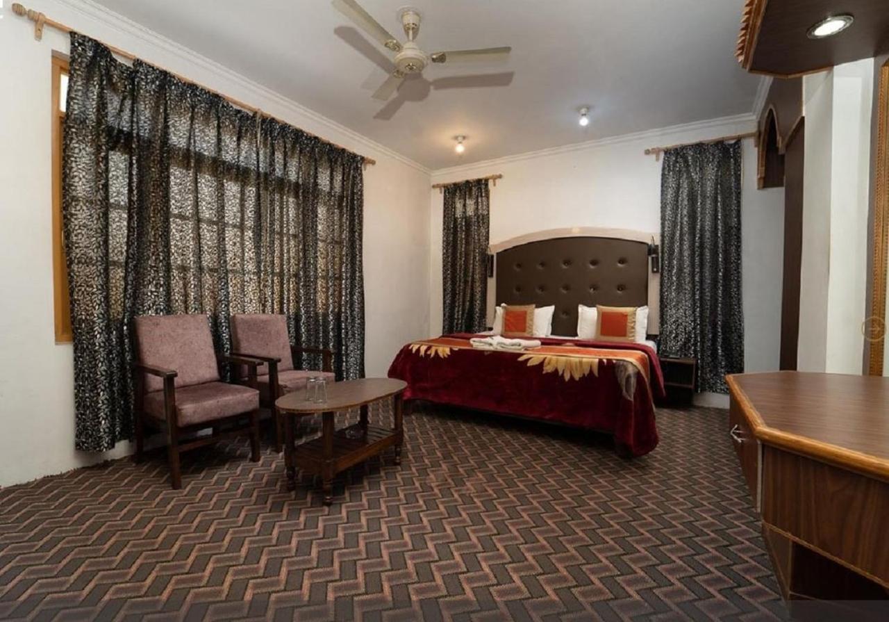 Hotel Al Azrah Srīnagar Extérieur photo
